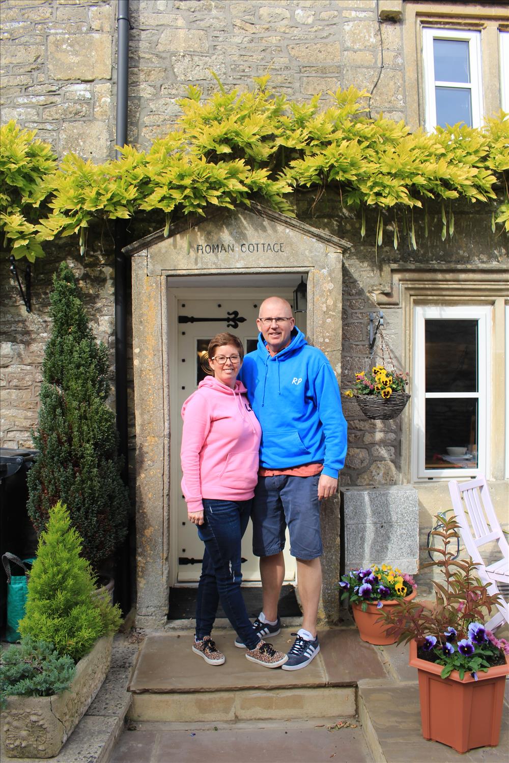 Photo of Richard and Lisa the owners of Roman Cottage