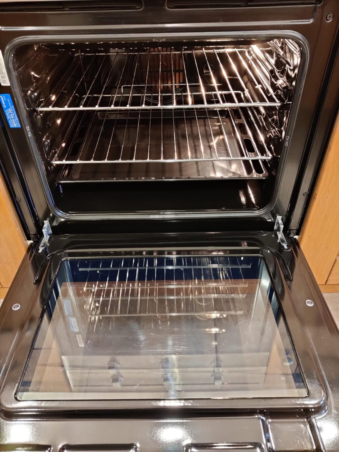 Oven spotlessly clean